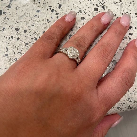 NWT Trumircle diamond ring - Picture 7 of 7